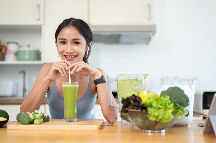 renue-rx-Greens-Powders-vs-Real-Greens-Can-Supplements-Replace-A-Healthy-Diet
