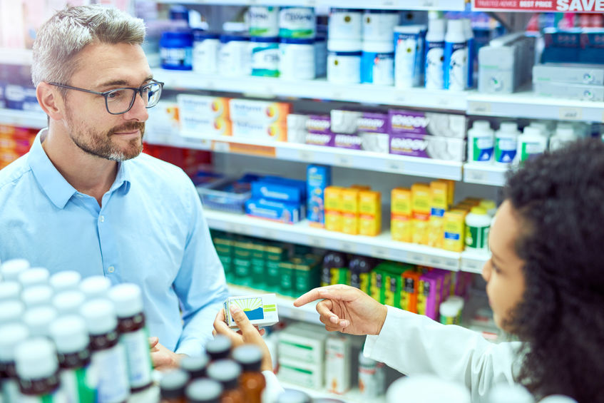 renue-rx-Choosing-Between-OTC-_-Prescription-Ask-Your-Pharmacists-About-These-3-Products
