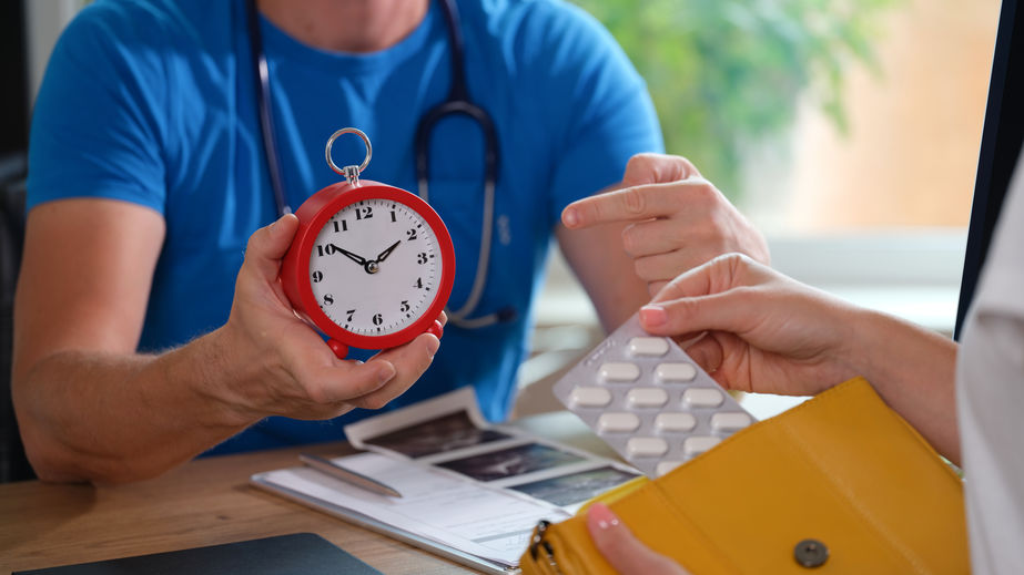 renue-rx-Statin-Timing-Guide-Should-You-Take-Cholesterol-Medication-In-Morning-Or-Evening