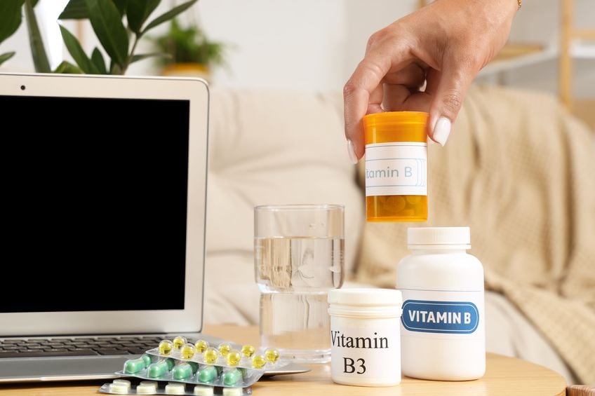 ReNue-Rx-Vitamin-Absorption-Liquid-vs-Pill-Forms-For-Maximum-Effectiveness